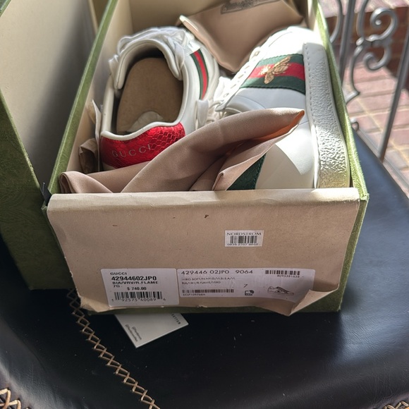 Gucci size 7men - Picture 12 of 14